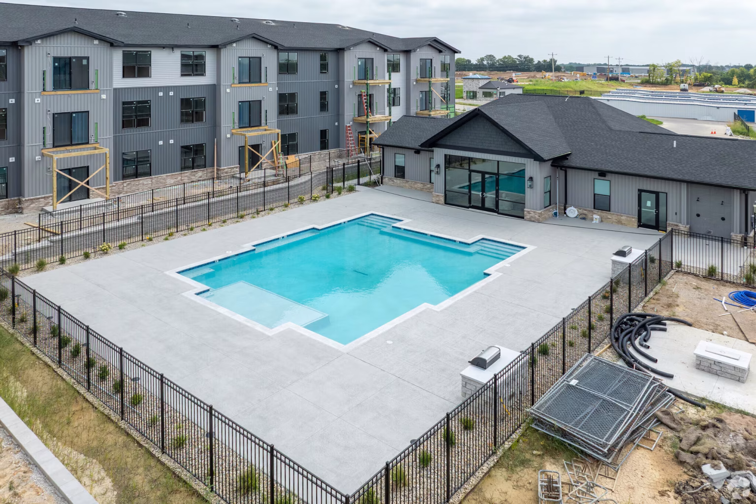 hearthstone-at-autumn-hollow-wentzville-mo-pool